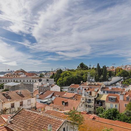 Sunny Design Apt In Praca Das Flores By Lovelystay Lisboa Dış mekan fotoğraf