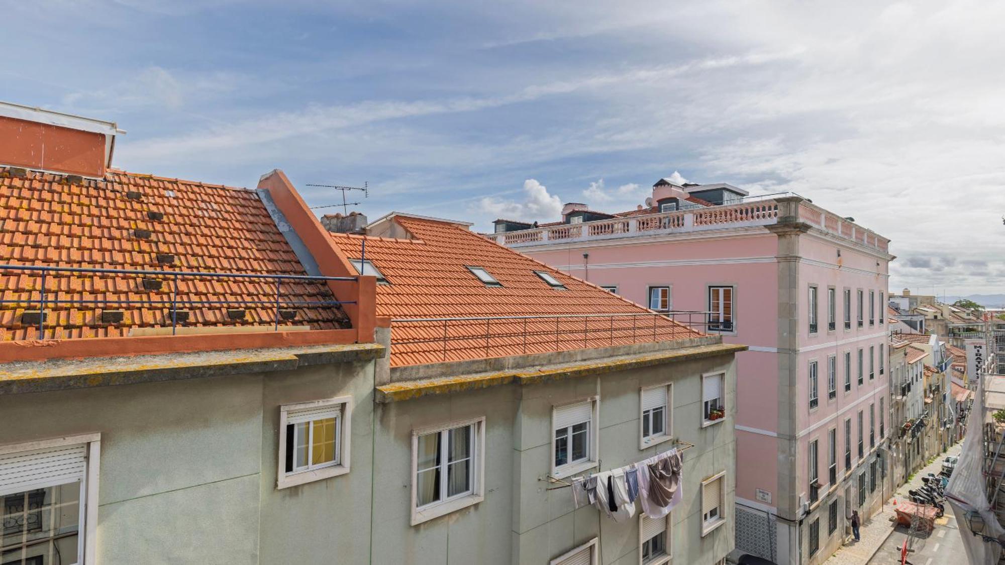 Sunny Design Apt In Praca Das Flores By Lovelystay Lisboa Dış mekan fotoğraf