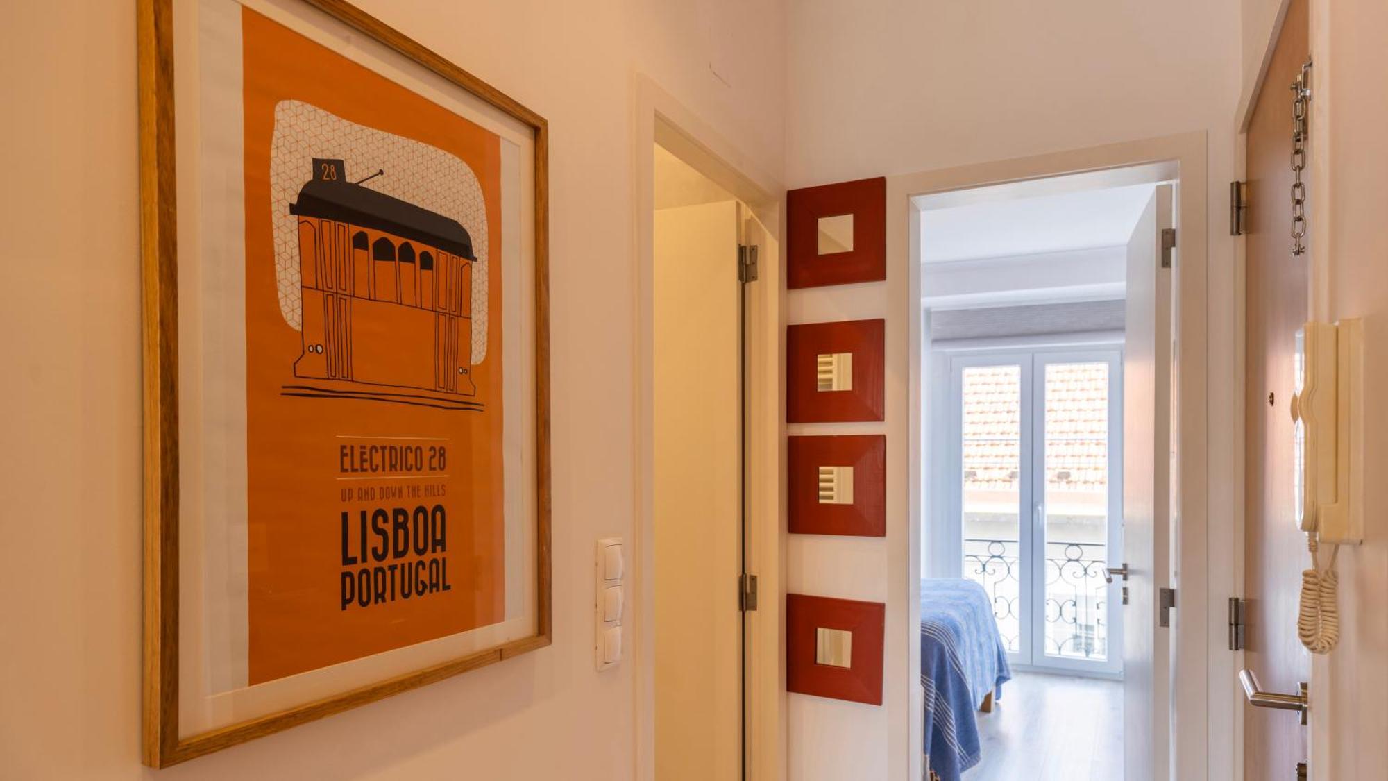 Sunny Design Apt In Praca Das Flores By Lovelystay Lisboa Dış mekan fotoğraf