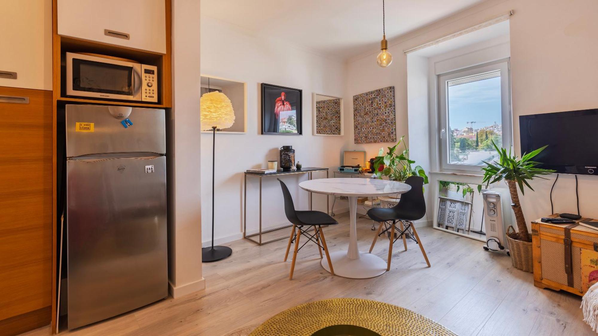Sunny Design Apt In Praca Das Flores By Lovelystay Lisboa Dış mekan fotoğraf